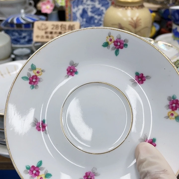 鹿屋家的美丽瓷器龚*赫