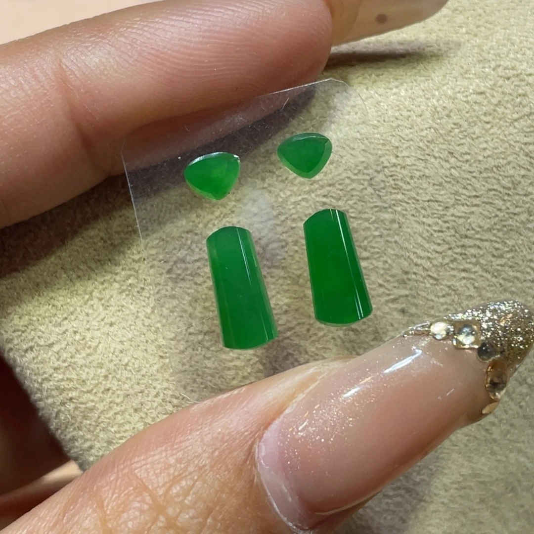 颈饰未镶嵌翡翠无事柱