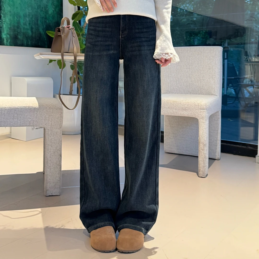 宿慕SUMU加绒牛仔直筒裤女2025新款秋冬显瘦窄版阔腿牛仔裤35100