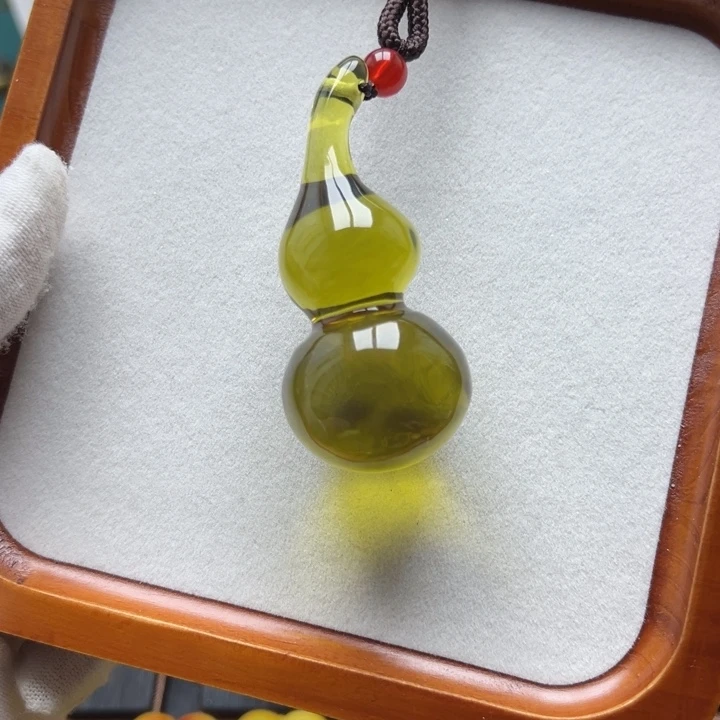 琥珀未镶嵌颈饰吊坠