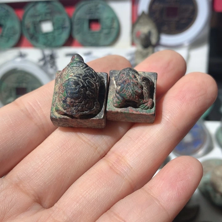 铜峰*现代工艺品钱钱