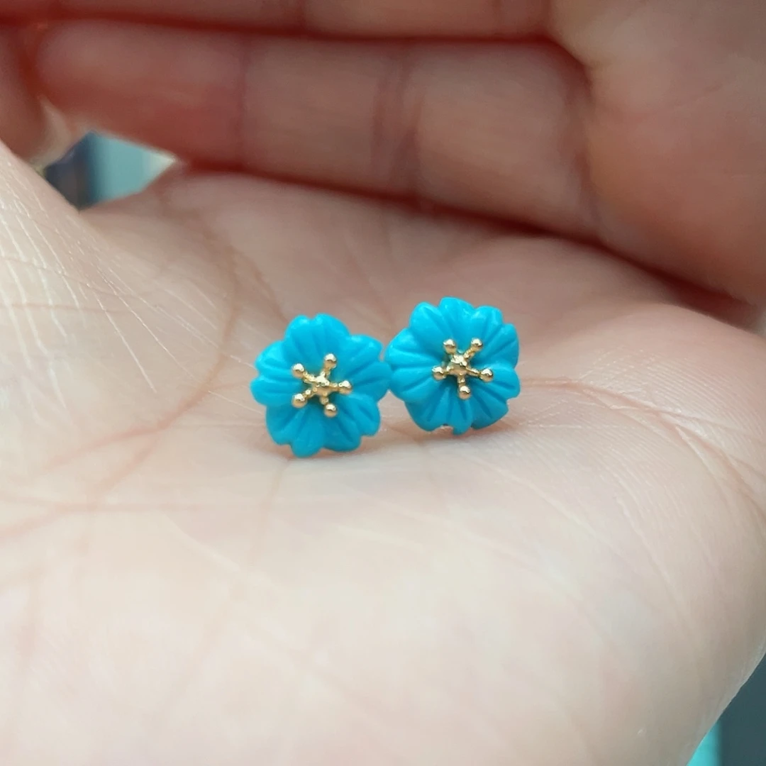 绿松石颈饰18K金镶嵌