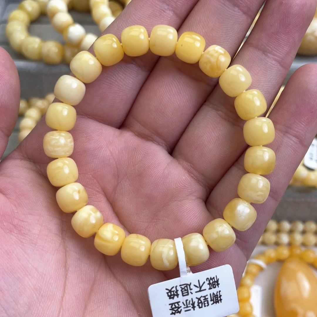 未镶嵌琥珀珠宝奇石