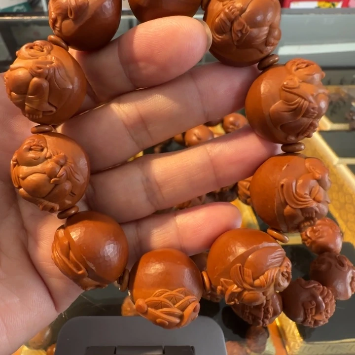 偉***橄榄核手串浮雕弥勒