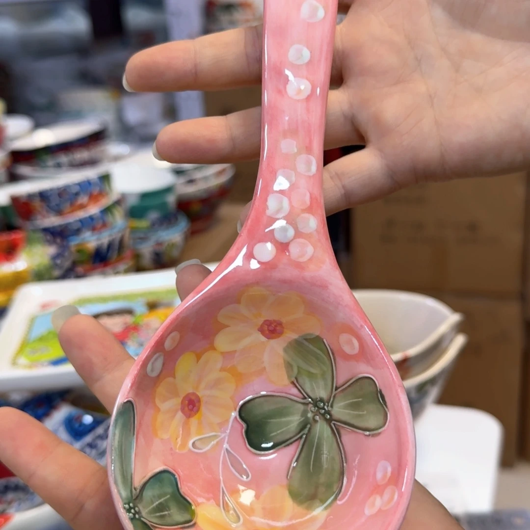 濑户烧粉色大勺一只看图