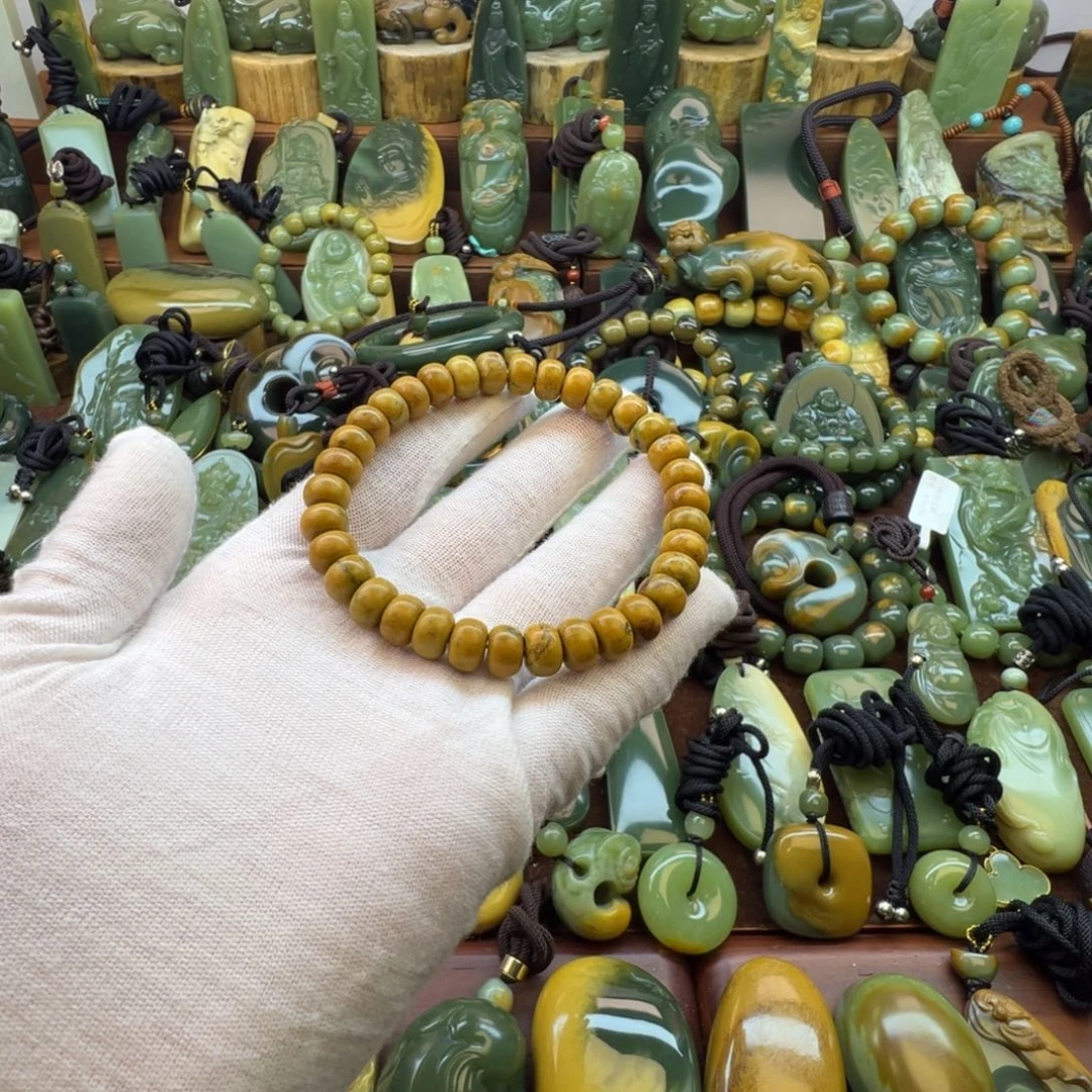 岫岩河磨玉（透闪石质玉）未镶嵌手链