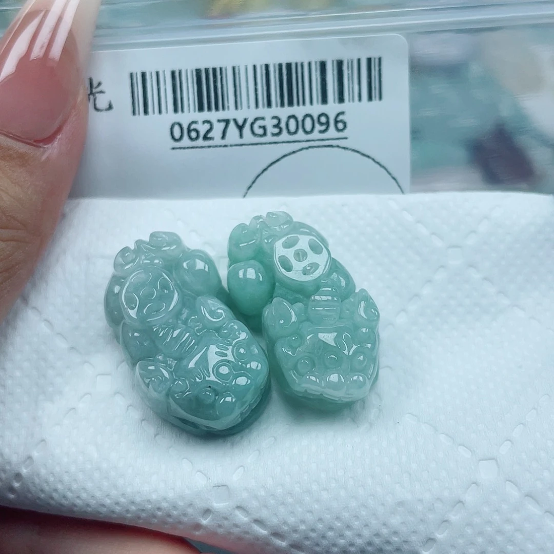 翡翠未镶嵌吊坠(不含链)多样性