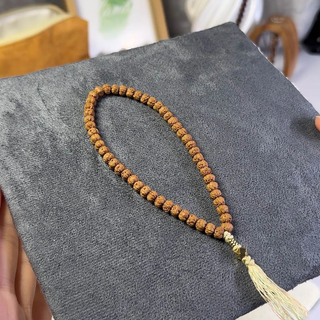 返***节金刚菩提吊坠佛手 6+