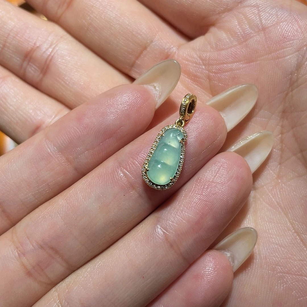 翡翠18K金镶嵌吊坠(不含链)