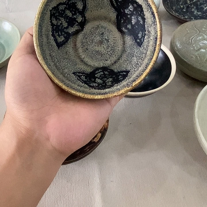 光***眼瓶碗里的水是水的水是什