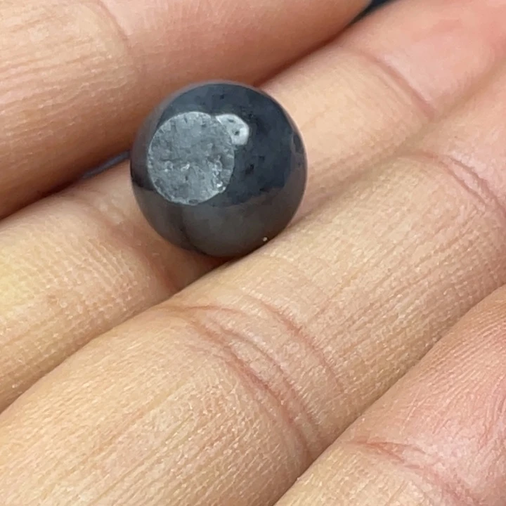 默***生和田玉未镶嵌颈饰