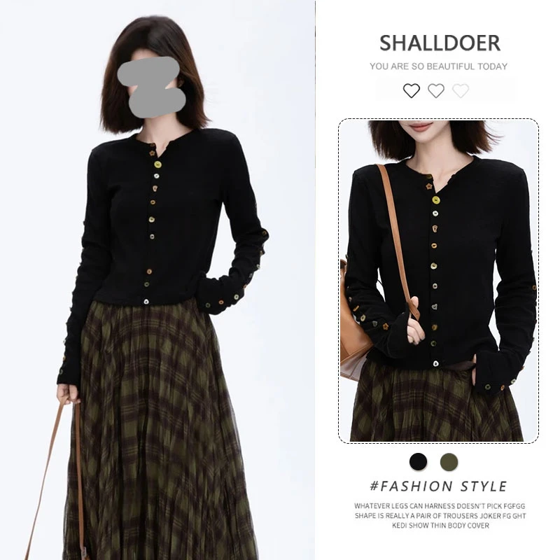 欧货设计感彩扣长袖针织衫女2025春秋新款时尚修身百搭打底衫上衣