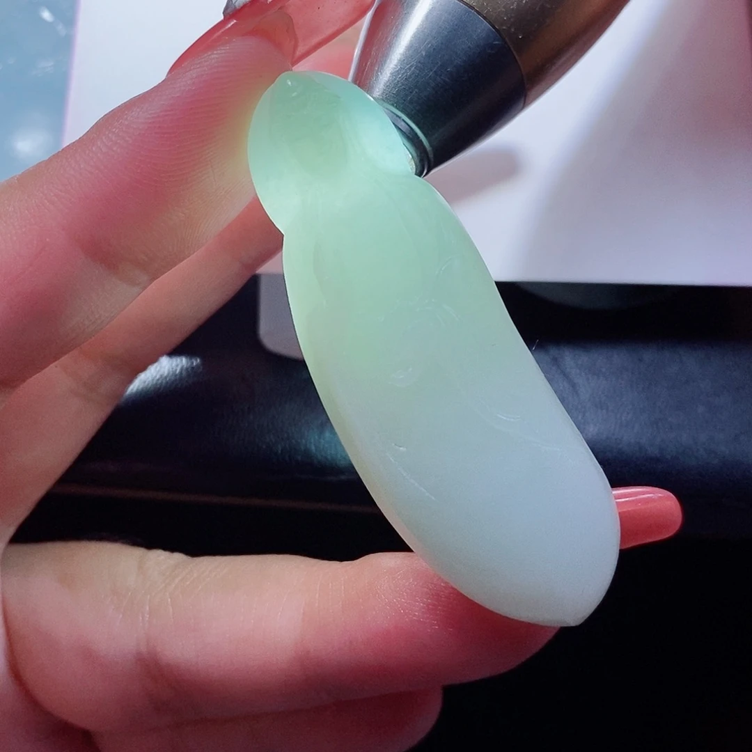 未镶嵌定制翡翠翡翠