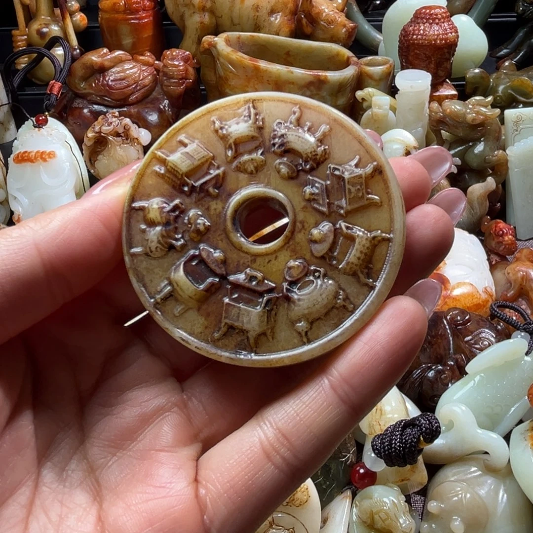 和田玉未镶嵌挂件