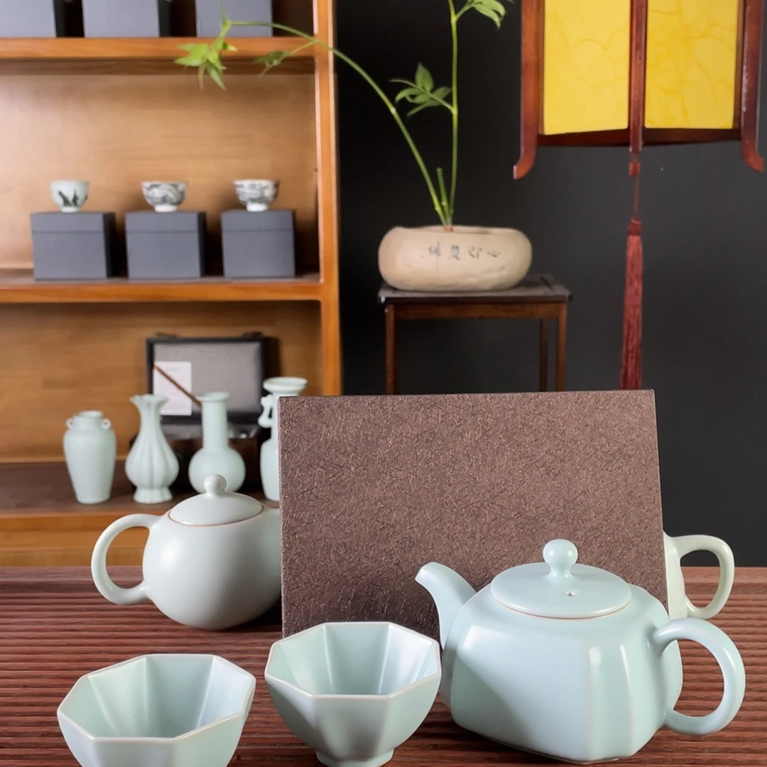 四方壶带2个杯子，特惠福利