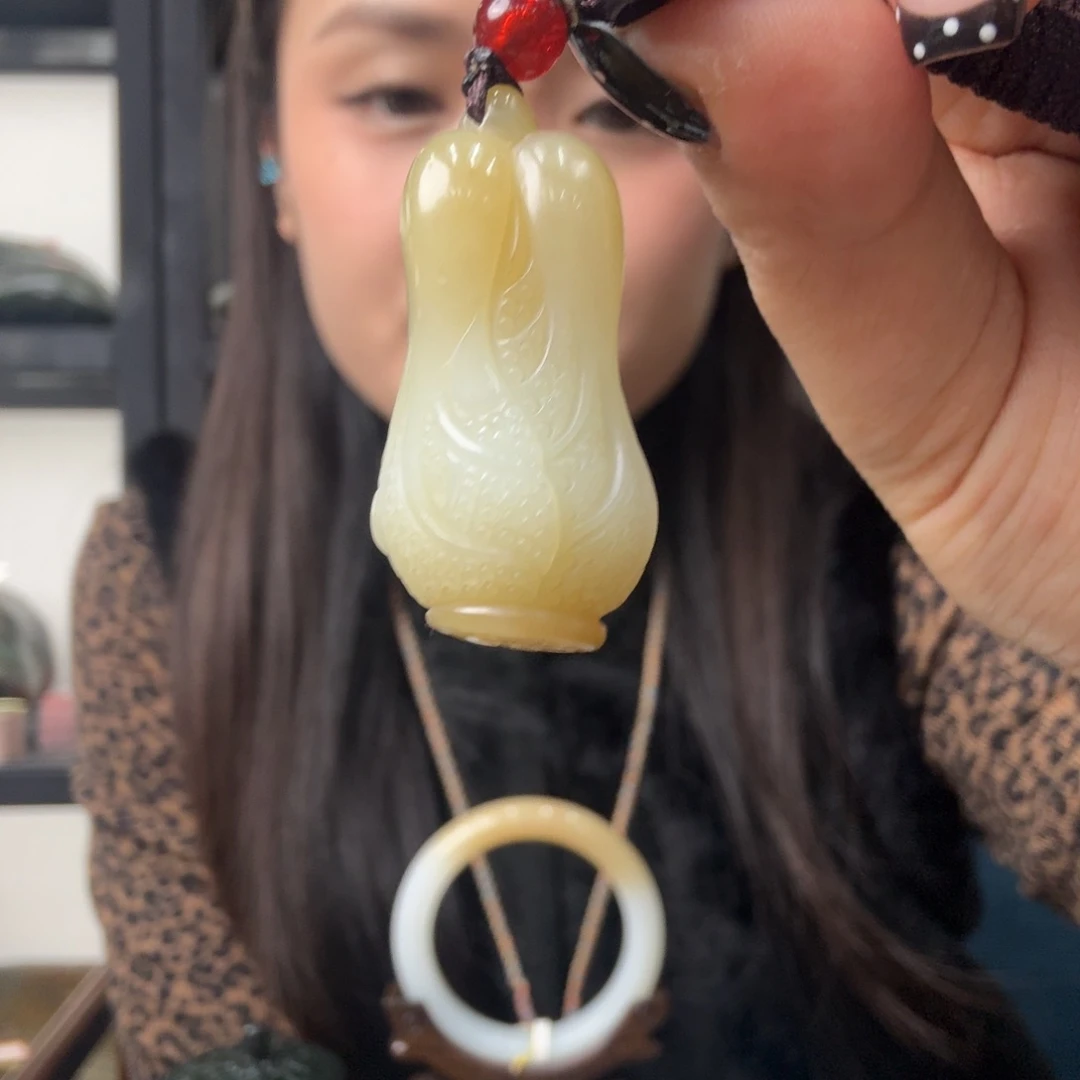 和田玉未镶嵌吊坠(不含链)