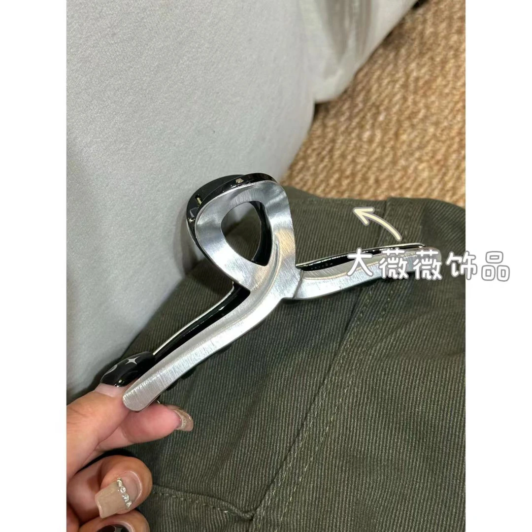 银色拉丝冷淡风抓夹-38344