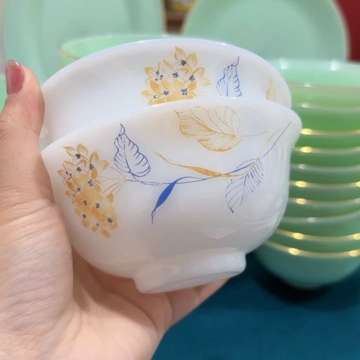 景德镇陶瓷玉瓷4.5寸2个