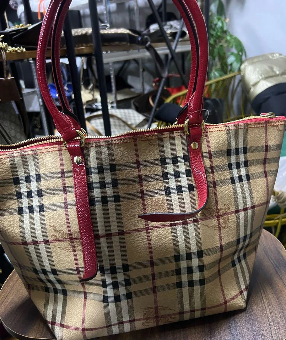 95新 Burberry手提包 15920