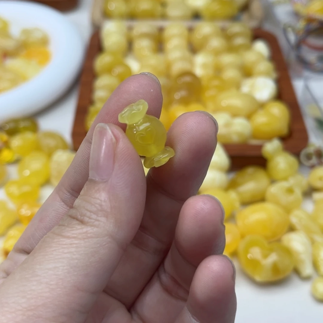 【闪购商品】未镶嵌蜜蜡裸石配饰