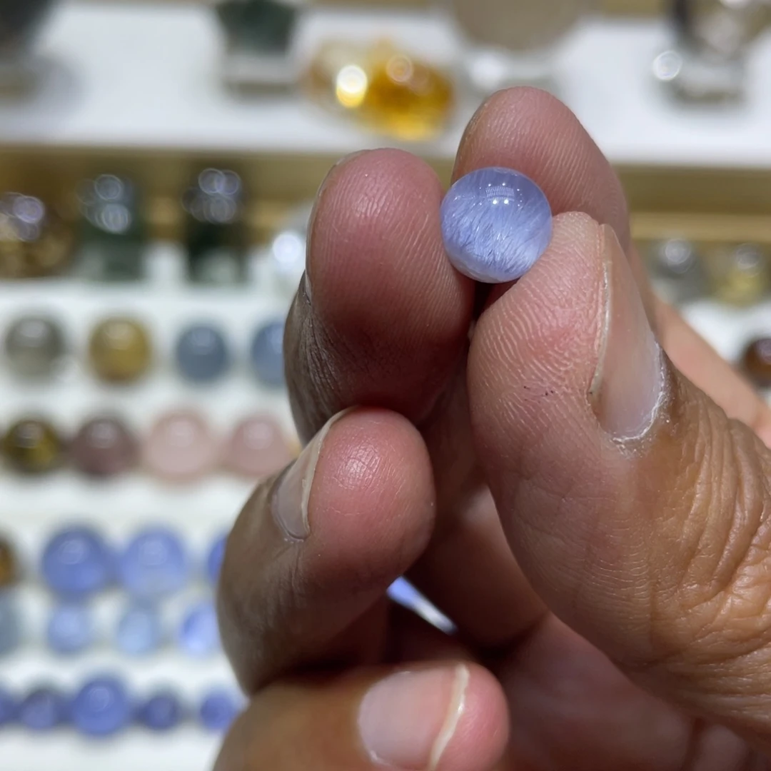 水晶珠宝半成品未镶嵌哦**～