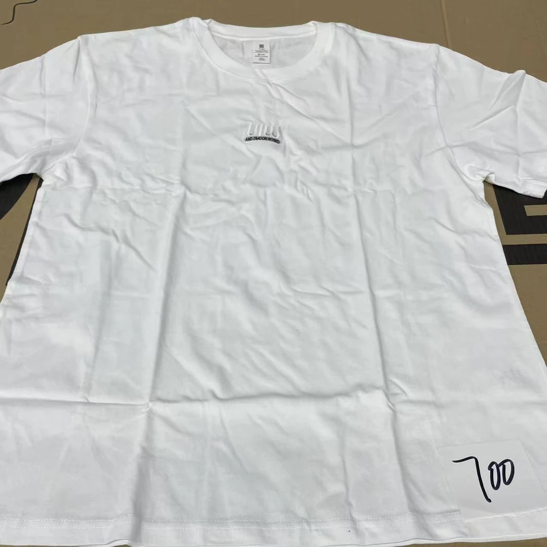 【粉丝断码】春夏款长袖时尚休闲宽松短袖700