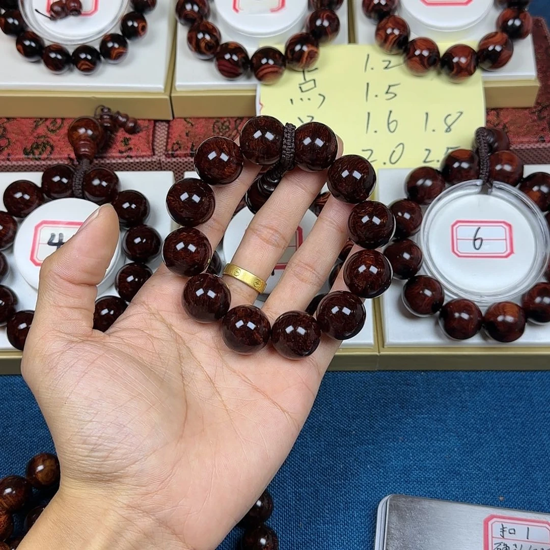 梁***学花梨木类黄花梨2.0