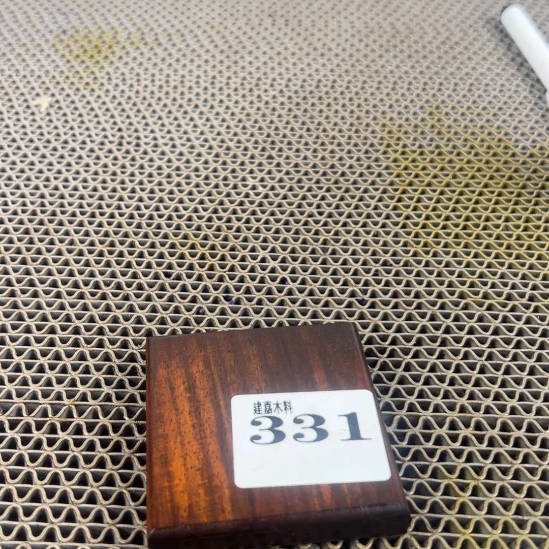 自***人木木料一物一拍木料