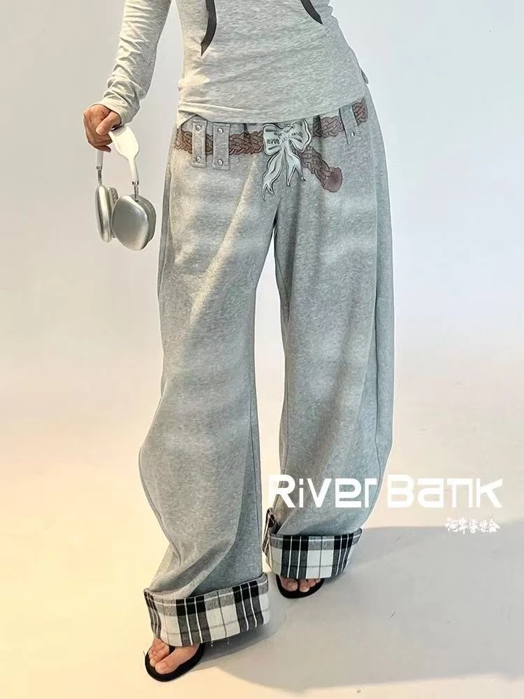 河岸家设计师CHEERi UPi灰色印花腰带喷色格子拼接卫裤女25秋