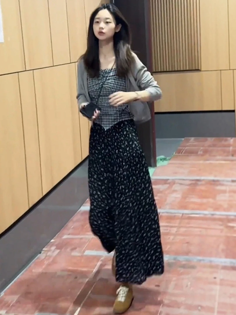 韩系冷淡系轻熟不撞款上衣两件套裙子套装女2025新款巨好看的秋装