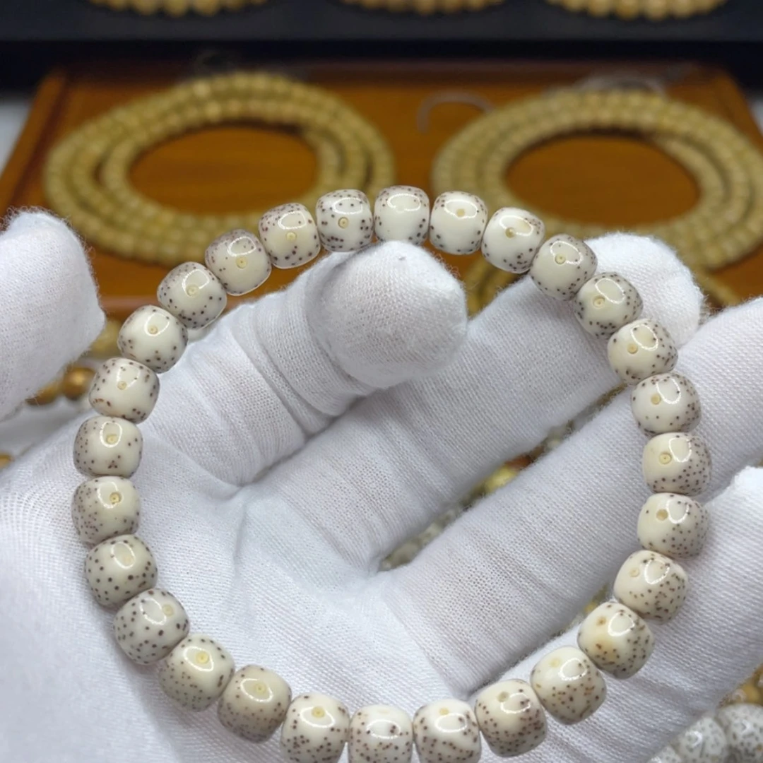 【闪购商品】星月菩提吊坠银标款8/7瓷白月朗星稀