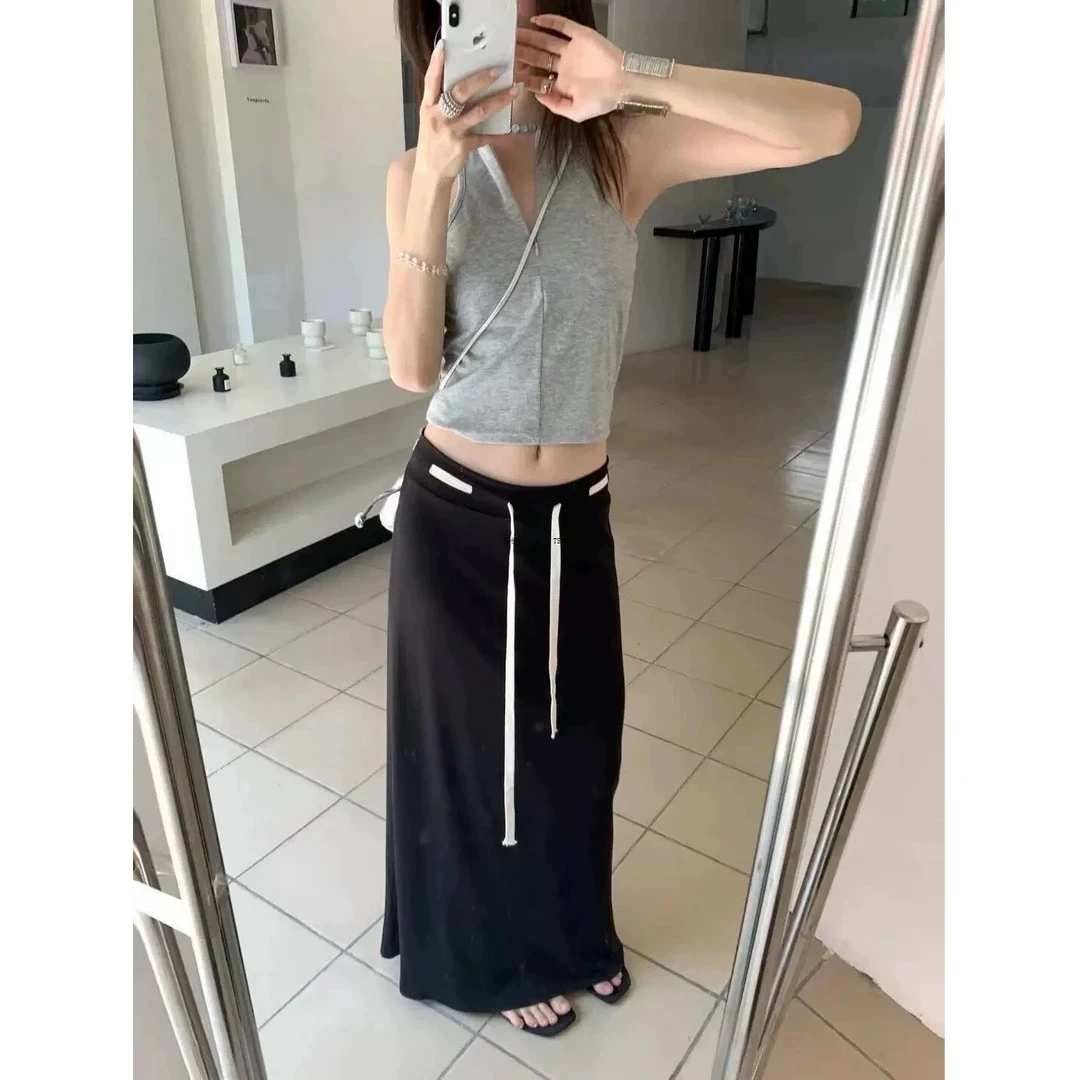 小众高腰垂感a字裙黑色半身裙女2025夏季显瘦包臀裙设计宽松裙子