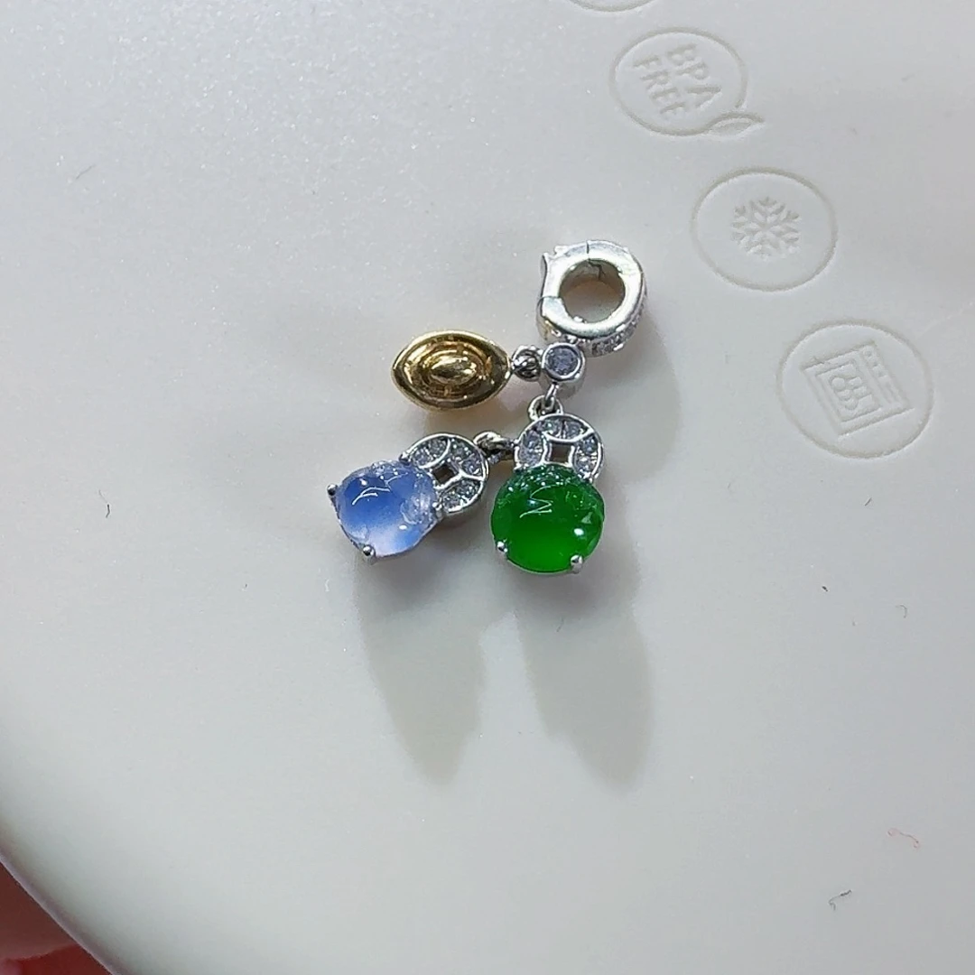 翡翠颈饰18K金镶嵌金蟾