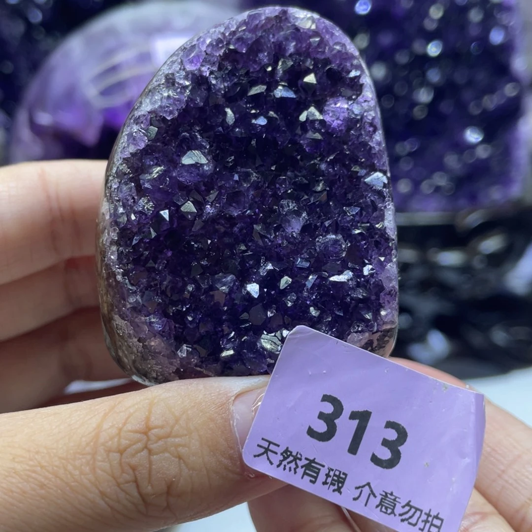 未镶嵌水晶大型摆件（非配饰）