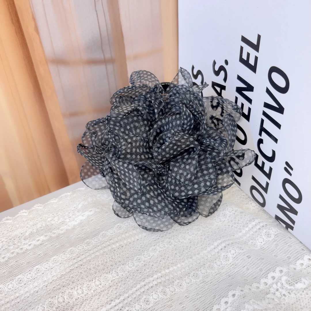 W944韩系设计精致简约轻奢气质波点花花抓夹