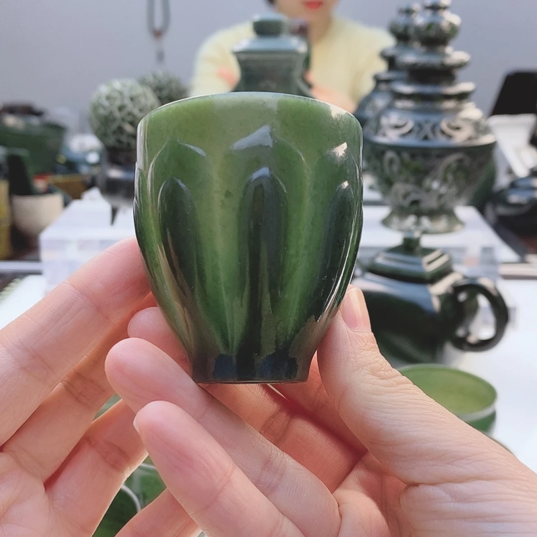 和田玉（青玉）把件未镶嵌U****绘