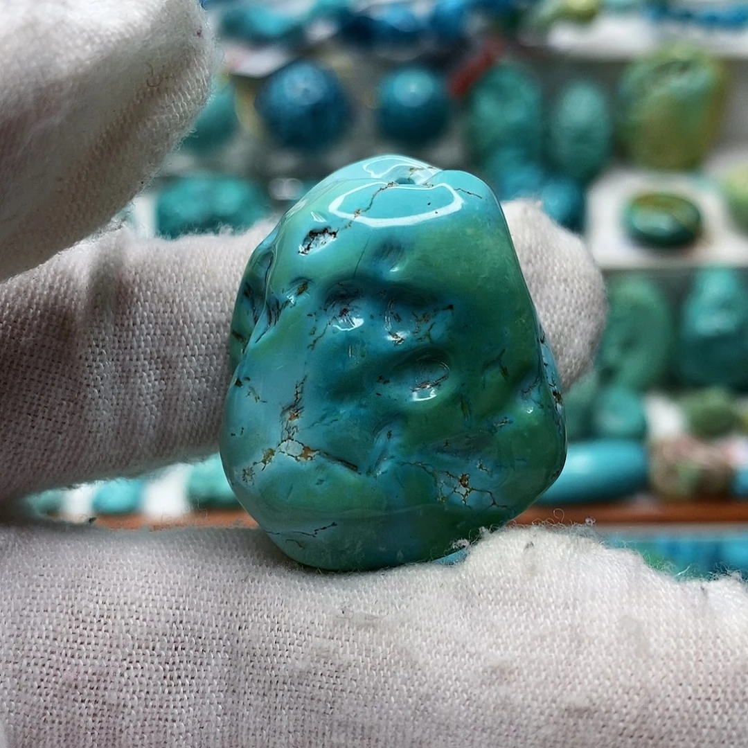 绿松石未镶嵌天然原矿 带武汉地大证书