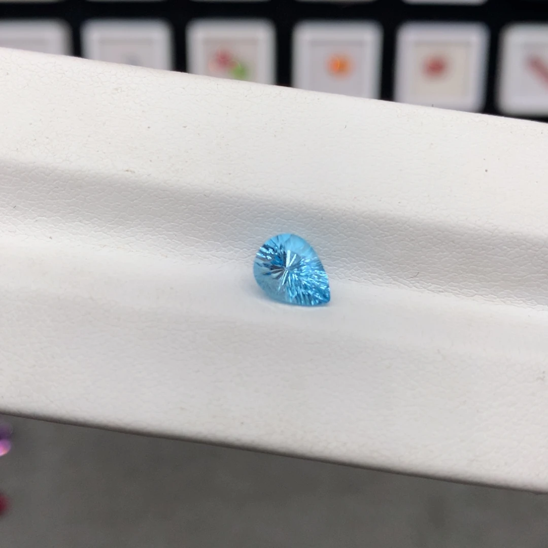 托帕石裸石6✖️8mm