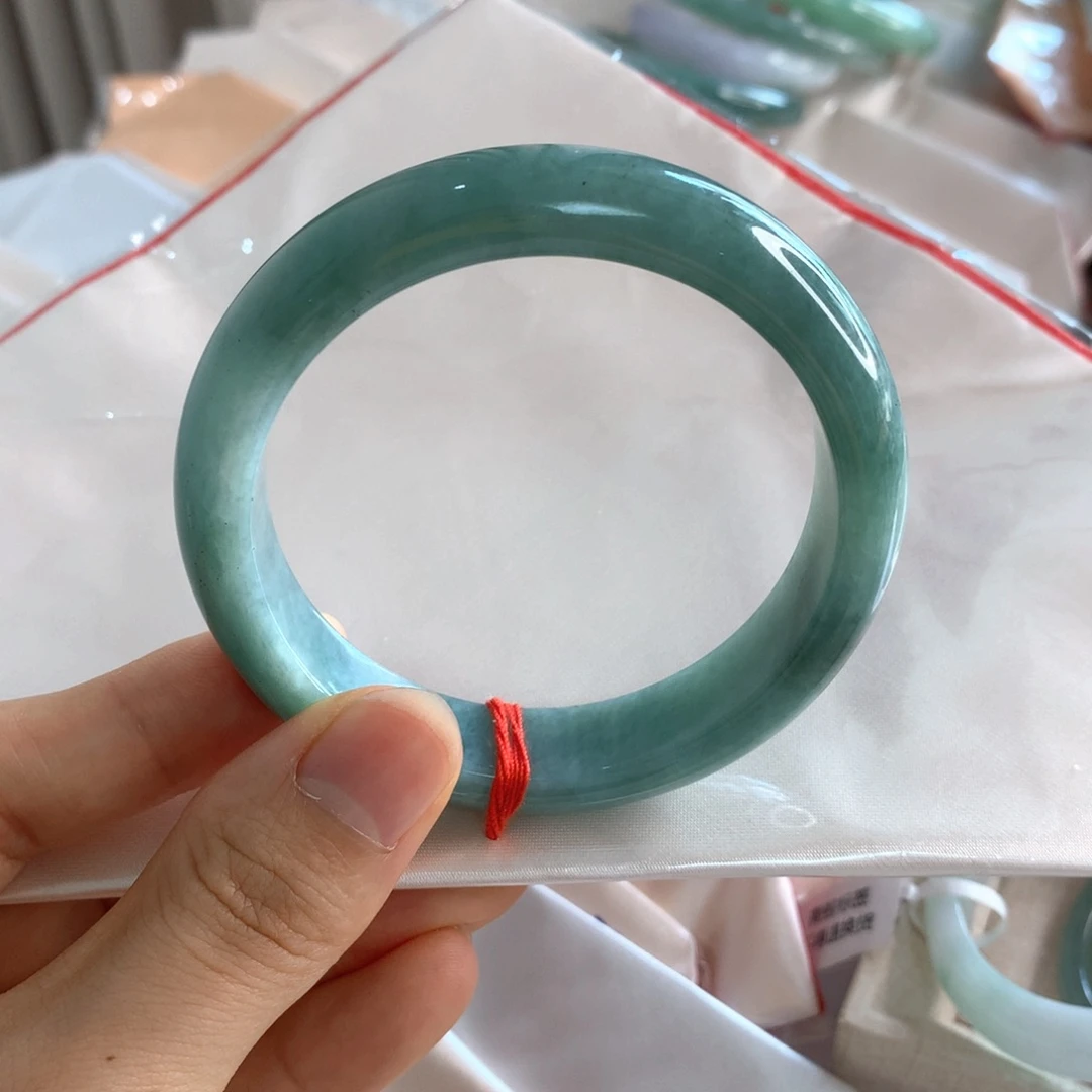 未镶嵌手镯翡翠58
