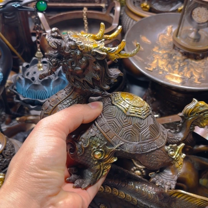 铜器摆件收收藏藏