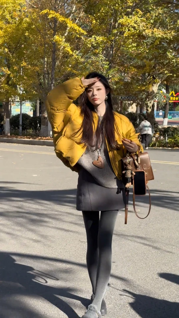 2025冬季新款女穿搭一整套短款面包棉服外套搭配毛衣半身裙套装