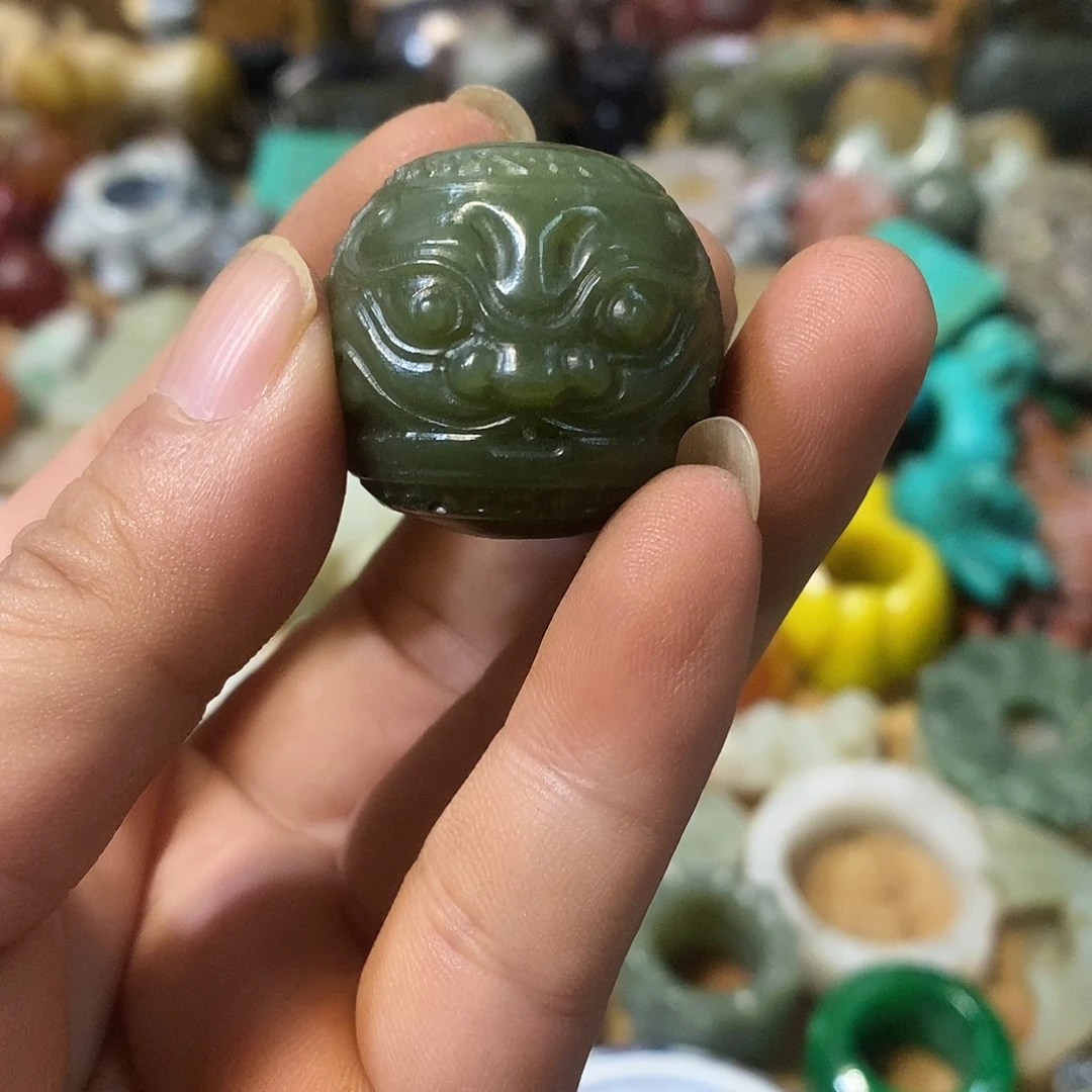 和田玉（糖玉）未镶嵌挂件