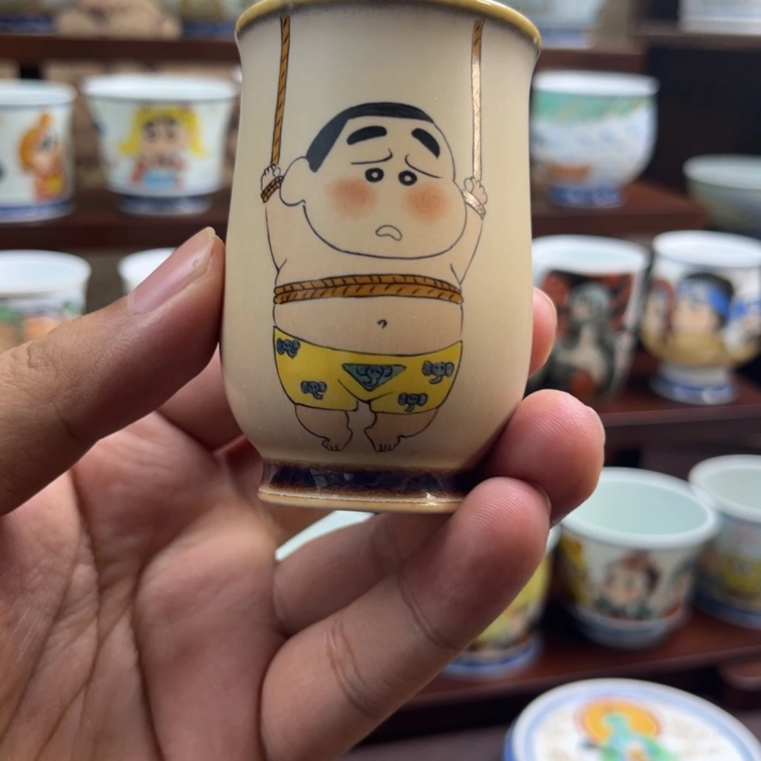 手绘福利蜡笔小新闻香杯