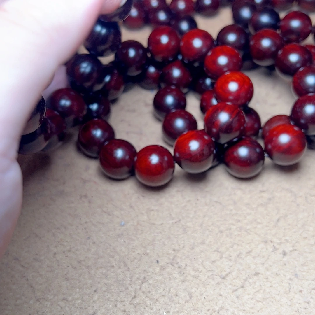 小叶紫檀手串/手链65克左右20泥料顶泥金星