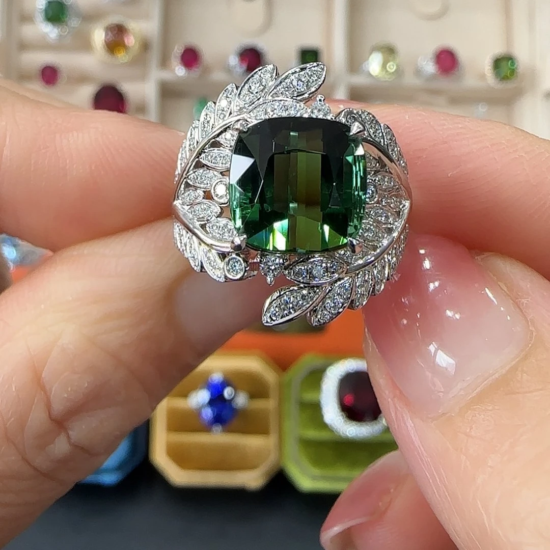 碧玺戒指18K金镶嵌5.71ct