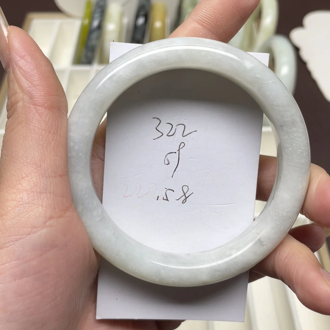 蛇纹石玉合金珠宝奇石