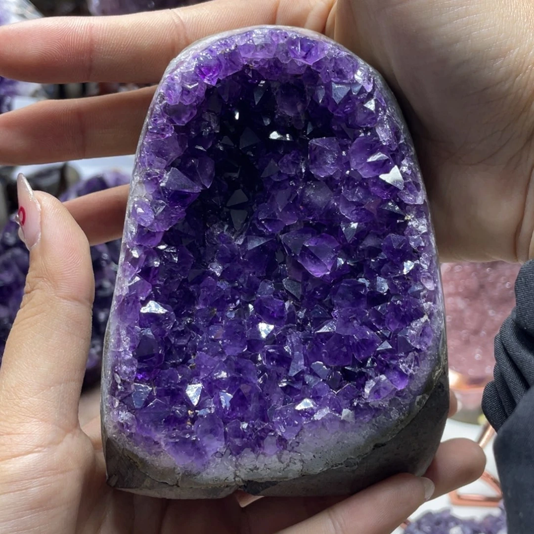 紫晶大型摆件（非配饰）未镶嵌