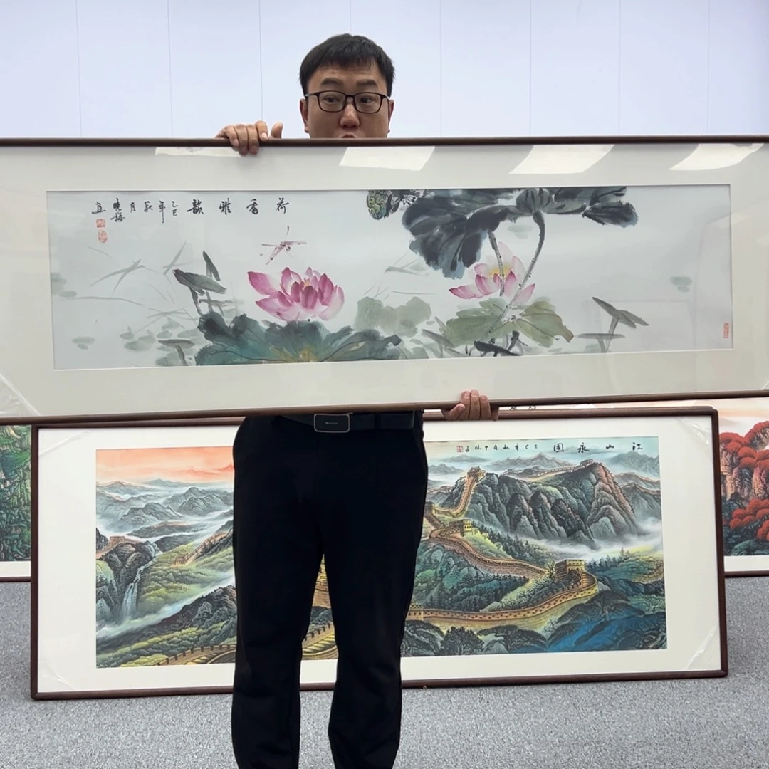国画国画作品带框和70*50