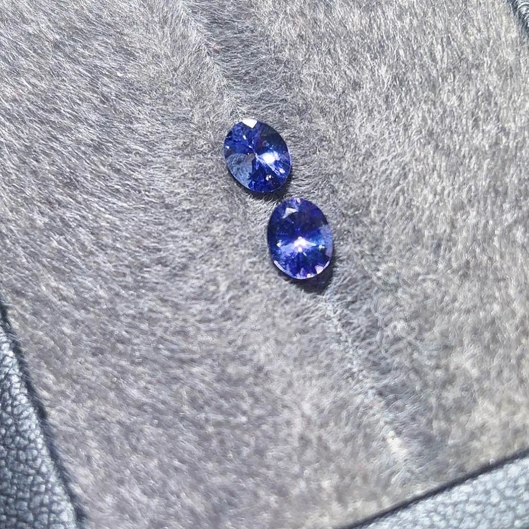 裸石未镶嵌坦桑石4*5mm