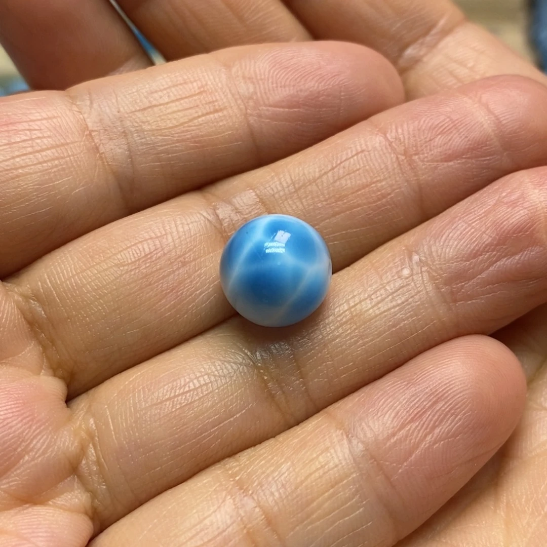 西***牛未镶嵌针钠钙石（海纹石）颈饰